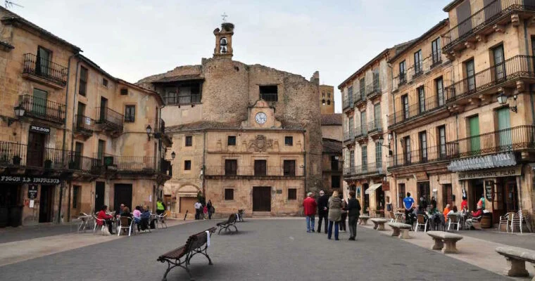 Descubre el encanto medieval de La Villa de Sepúlveda en Segovia – Guía turística completa