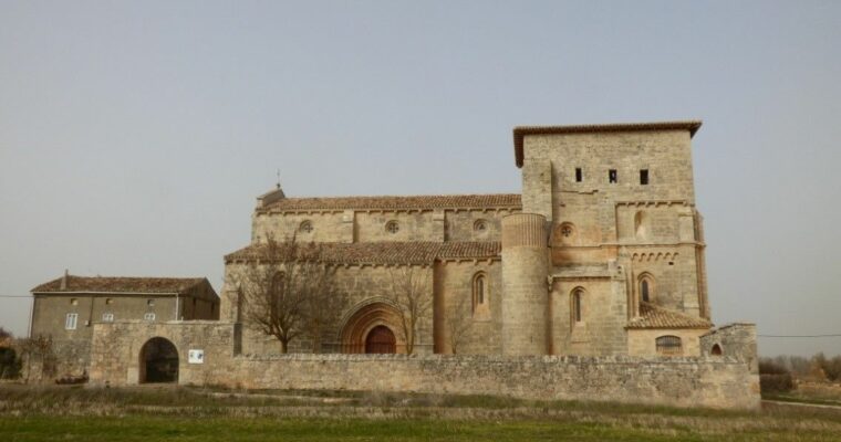 Iglesia de Santiago Apóstol en Valladolid: Descubre su Historia y Belleza Arquitectónica