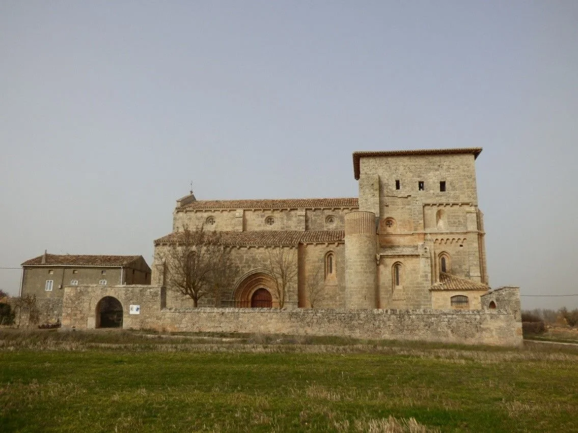 Iglesia de Santiago Apóstol en Valladolid: Descubre su Historia y Belleza Arquitectónica